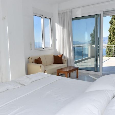 Verga Villas Resort Каламата Экстерьер фото